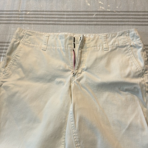 Womens white capris - Picture 2 of 3